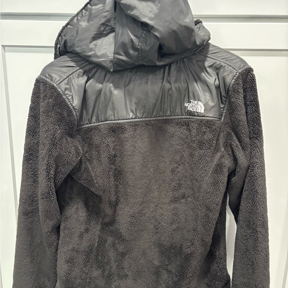 The North Face Charcoal Fleece Jacket Full Zip Hooded Woman’s Size Medium - Picture 2 of 3